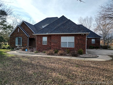 331 Wildflower Place, Ardmore, OK 73401 - photo 2