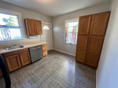 212 E Hudson St, Columbus, OH 43202 - photo 5