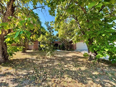 8521 George St, White Settlement, TX 76108 - photo 6