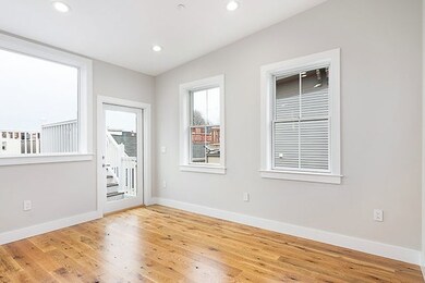 182 W 7th St, Boston, MA 02127 - photo 4