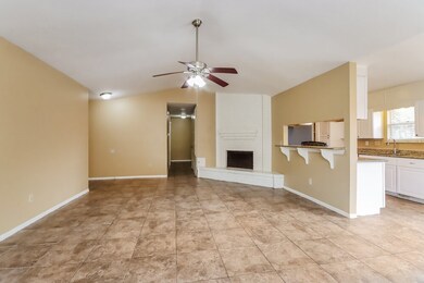 7742 Alperton Dr, Houston, TX 77088 - photo 4