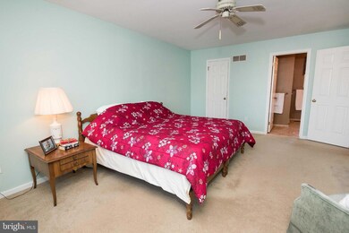 21 Wheel Ct, Langhorne, PA 19047 - photo 6