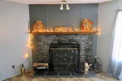 2 Sycamore Ave, North Hampton, NH 03862 - photo 3