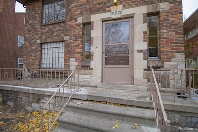 19970 Stratford Rd, Detroit, MI 48221 - photo 3