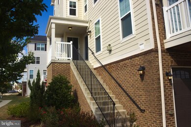 25255 Laureldale Terrace, Chantilly, VA 20152 - photo 2