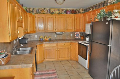 Kitchen 3
