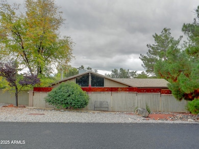 10 N Hummingbird Ln, Sedona, AZ 86336 - photo 4