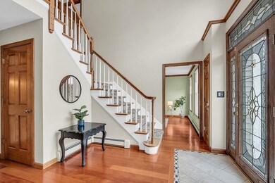 27 Gary Ln, Uxbridge, MA 01569 - photo 2