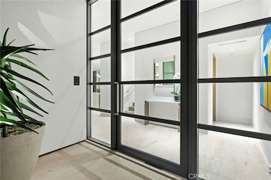 2108 E Oceanfront, Newport Beach, CA 92661 - photo 5