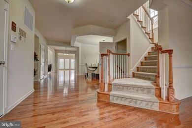 22935 Weybridge Square, Broadlands, VA 20148 - photo 5