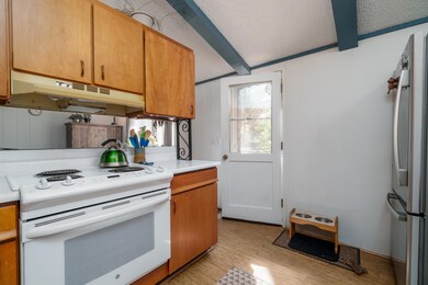 60901 Mcmullin Dr, Bend, OR 97702 - photo 7