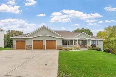 1372 Featherstone Rd, Hastings, MN 55033 - photo 4