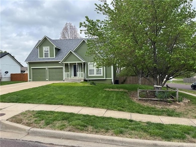 21790 S Race St, Spring Hill, KS 66083 - photo 2