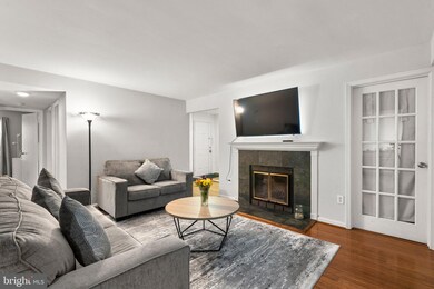 20249 Shipley Terrace unit 5-C-20, Germantown, MD 20874 - photo 4