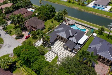 19686 SW 130 Avenue Rd, Miami, FL 33177 - photo 6