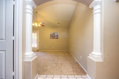 Foyer (1)