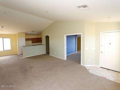 023-291380 family room view