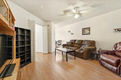 3025 S 136th East Ave unit 3025, Tulsa, OK 74134 - photo 6