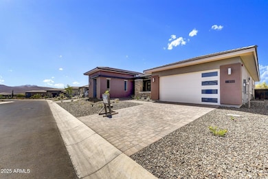 02) FRONT OF HOME