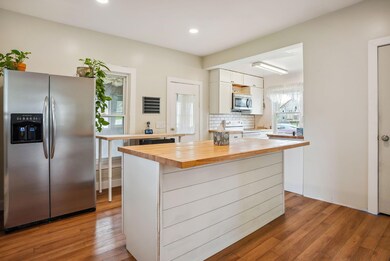 8-web-or-mls-6392-summit-rd-sw