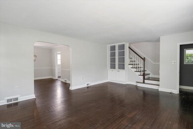 8141 Glen Gary Rd, Towson, MD 21286 - photo 3