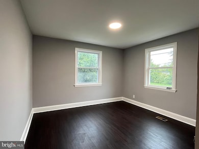 3713 Boarman Ave, Baltimore, MD 21215 - photo 6