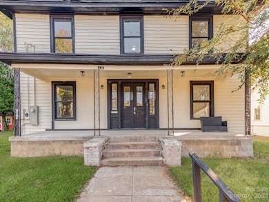 337 S Oak St, Statesville, NC 28677 - photo 4