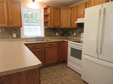 270 Joppa Hill Rd, Bedford, NH 03110 - photo 6