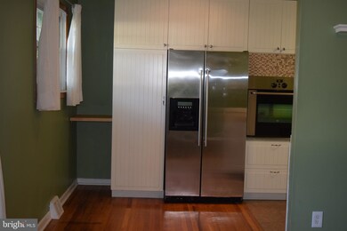 2954 Thunderhead Rd, Abington, PA 19001 - photo 3