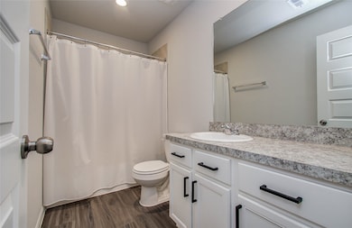 Guest Bathroom 2
