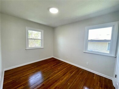 7714 SW 10th Place, Des Moines, IA 50315 - photo 7