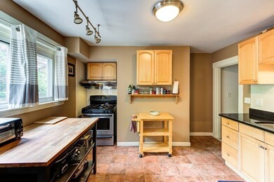 11 Edgewood Rd, West Newton, MA 02465 - photo 6