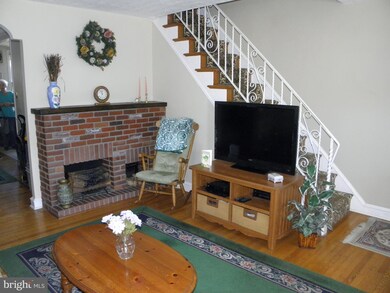 4313 Oakmont St, Philadelphia, PA 19136 - photo 4