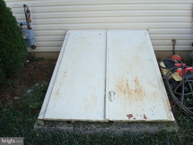 603 Sunflower St, New Holland, PA 17557 - photo 4