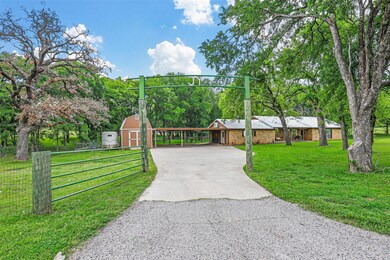 2401 Conveyor Dr, Burleson, TX 76028 - photo 2