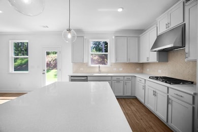 3279 Shirecrest Lane - Ready Now!