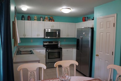 2951 Sholtz Ave, Crestview, FL 32539 - photo 4