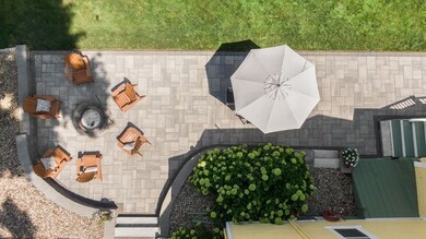 1159 Franklin St, Stoneham, MA 02180 - photo 5