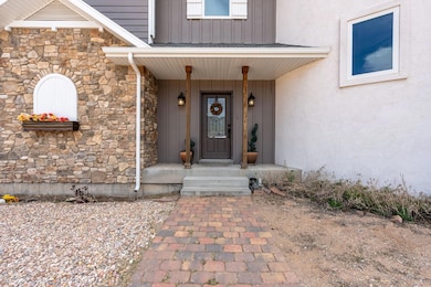 8-web-or-mls-1145 N 10 E New Harmony (8)