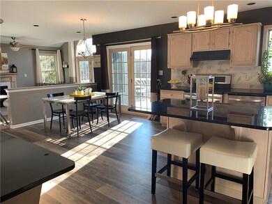 4858 Robin St, Coplay, PA 18037 - photo 7