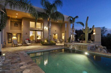Back/Pool View