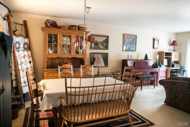 3479 Limestone Dr, Whitehall, PA 18052 - photo 5