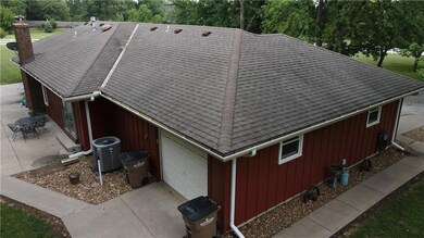 905 Wesley Cir, Raymore, MO 64083 - photo 5