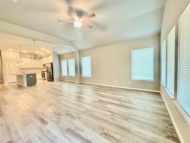 19232 Hazel First Ct, Magnolia, TX 77355 - photo 6