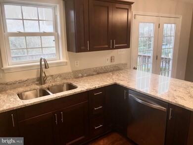 762 Christiansen Dr, Strasburg, VA 22657 - photo 4