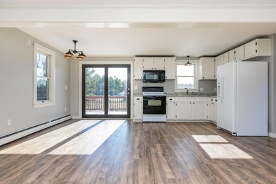 507 Stackpole Rd Durham ME-large-007-013