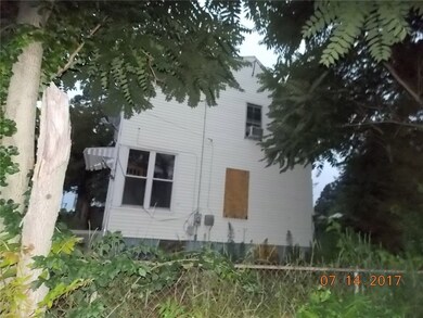 17 Sherman St, Riverside, RI 02915 - photo 4