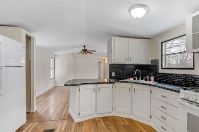 609 River St unit 37, Castleton, VT 05735 - photo 7