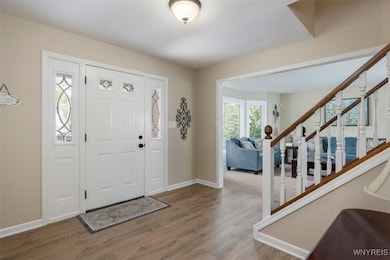 Wide, open Foyer with excellent closet space.