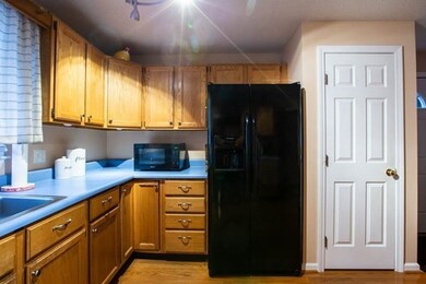 804 Hood St, Fall River, MA 02720 - photo 6